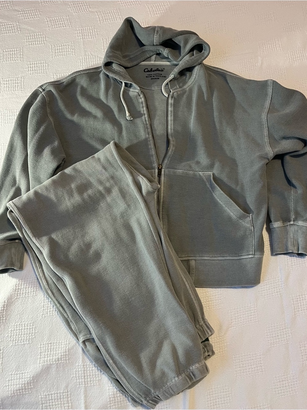Cabela's Men's Zip Hoodie and Joggers Set in Sage Green